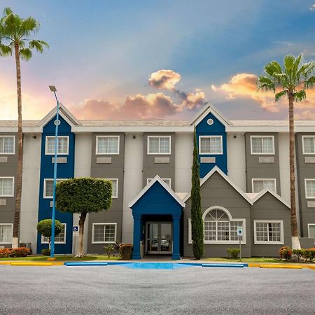 Microtel Inn & Suites By Wyndham Culiacan Exterior photo